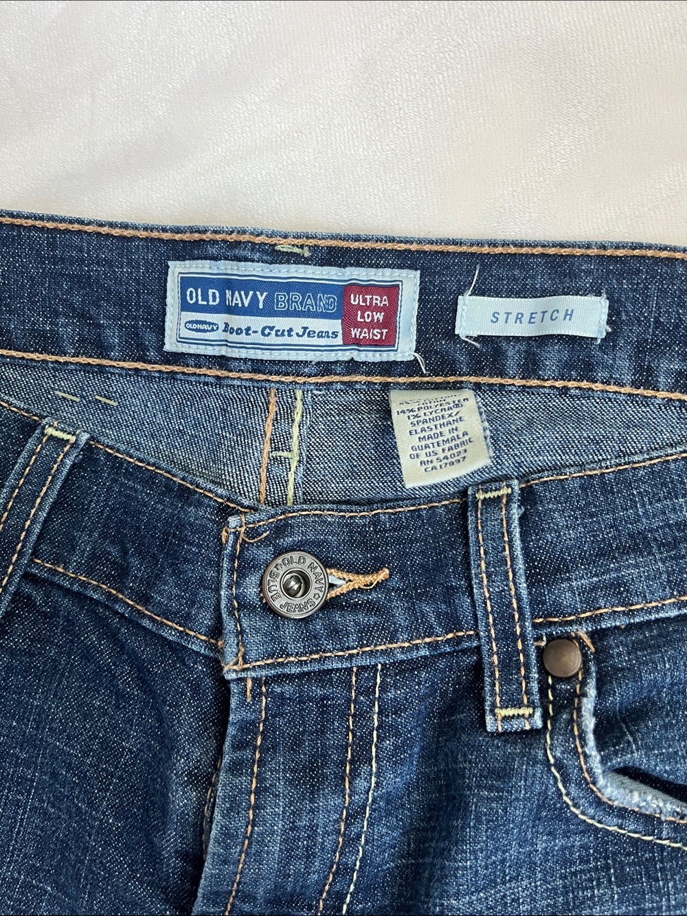 Old navy boot cut jeans ultra low waist - Picture 2 of 8